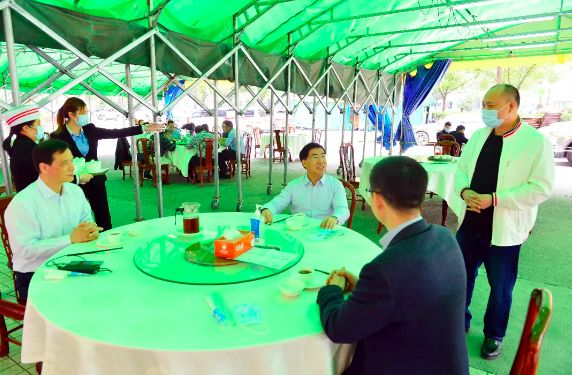 婵槼甯傚競濮斾功璁板拰甯傞暱,娌冲崡鐪佹慨闃冲競甯傚涔﹁甯傞暱