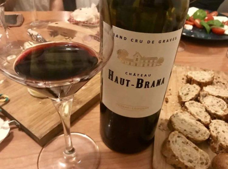 正规进口红酒会有什么标识,正规进口红酒是否都有中文标签