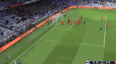 中国队超燃逆转,中国vs泰国2-1泰国球迷评论