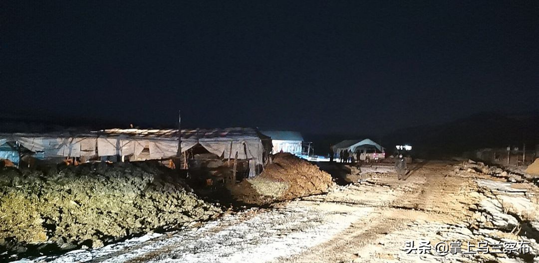 内蒙古通信行业突击小分队雪原急驰10小时帮助学生解决信号问题