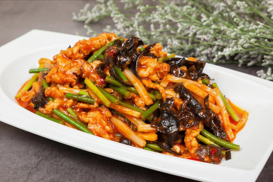 瘦肉怎么炒不会老硬,炒肉有点发硬咋办