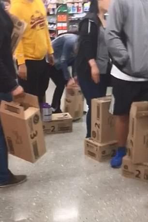 中国大妈在澳洲超市偷奶粉被抓,中国大妈在澳洲超市偷奶粉