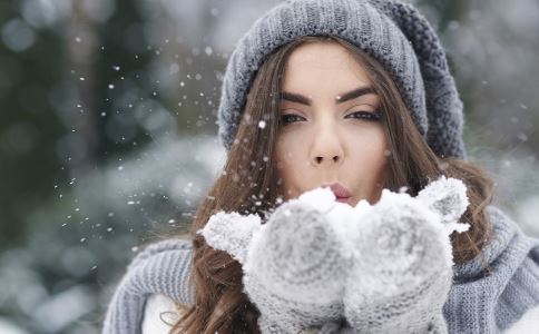 七大原因易致女性痛经,月子期间腰部受凉引起痛经怎么办