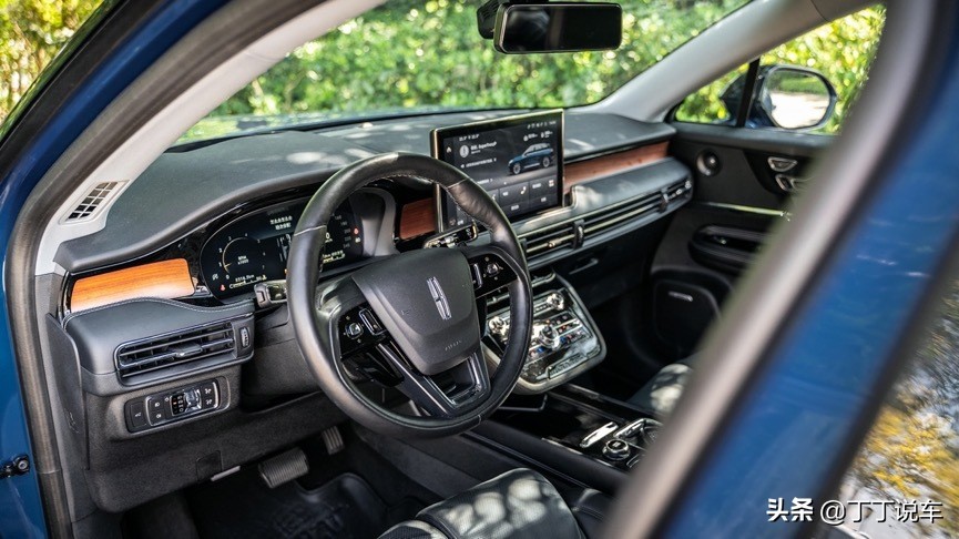 林肯冒险家驾驶感受与bba比较,试驾林肯冒险家第一视角