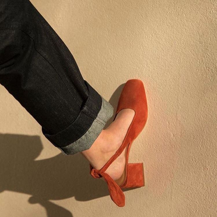 什么腿型穿什么鞋子好看,你是什么脚型代表什么命