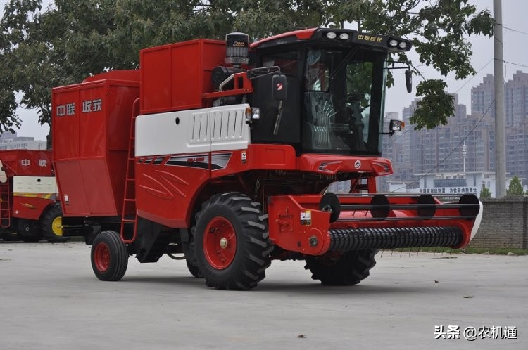 19款花生收获机,花生联合收获机最新款多少钱一台