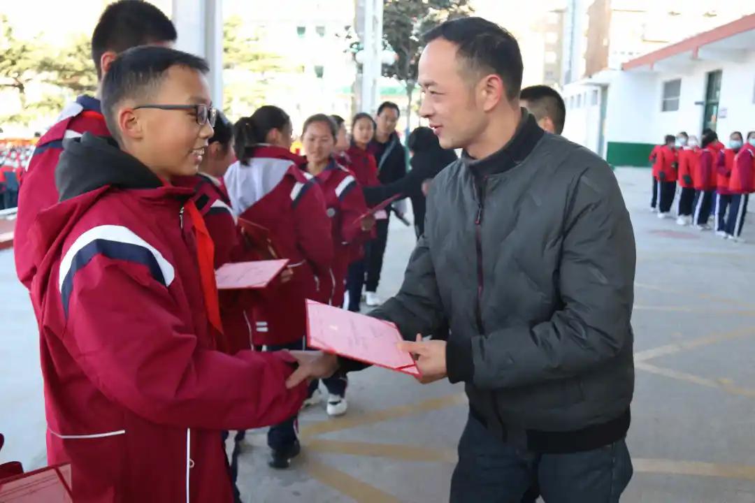 泰安英雄山双语学校学生会,英雄山双语学校学生会