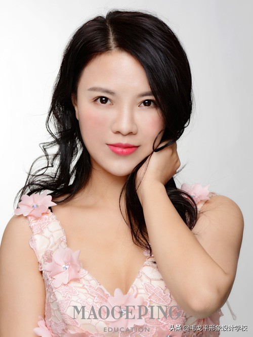 软妹萌妹眼妆,粉嫩可爱萌妹妆