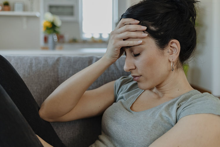 年轻女性肠胃不好放屁多,女性脾胃不好老是放屁