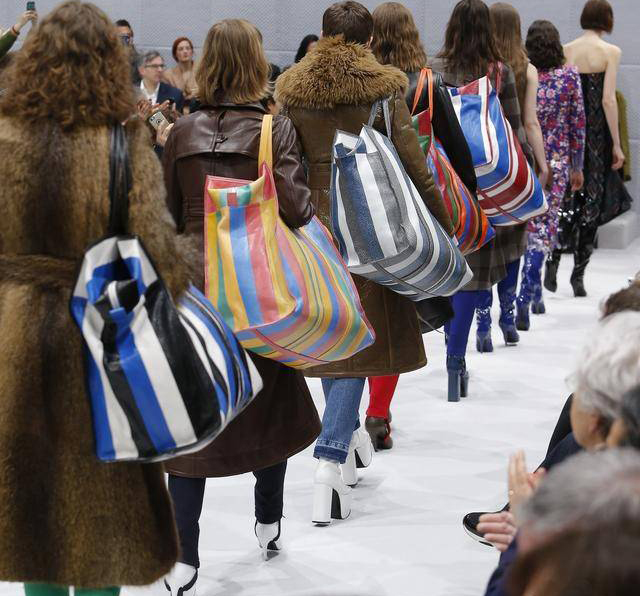 什么蛇皮袋出名,蛇皮袋的历史起源是什么