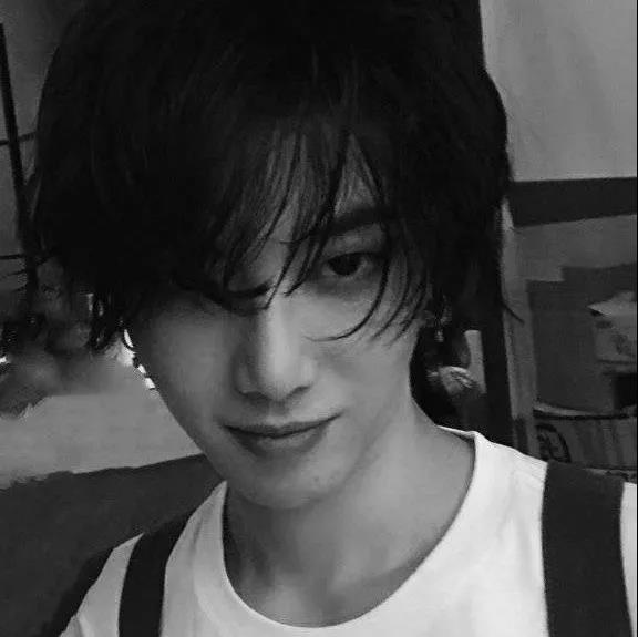 爱豆壁纸好运图片高清大图,明星爱豆头像