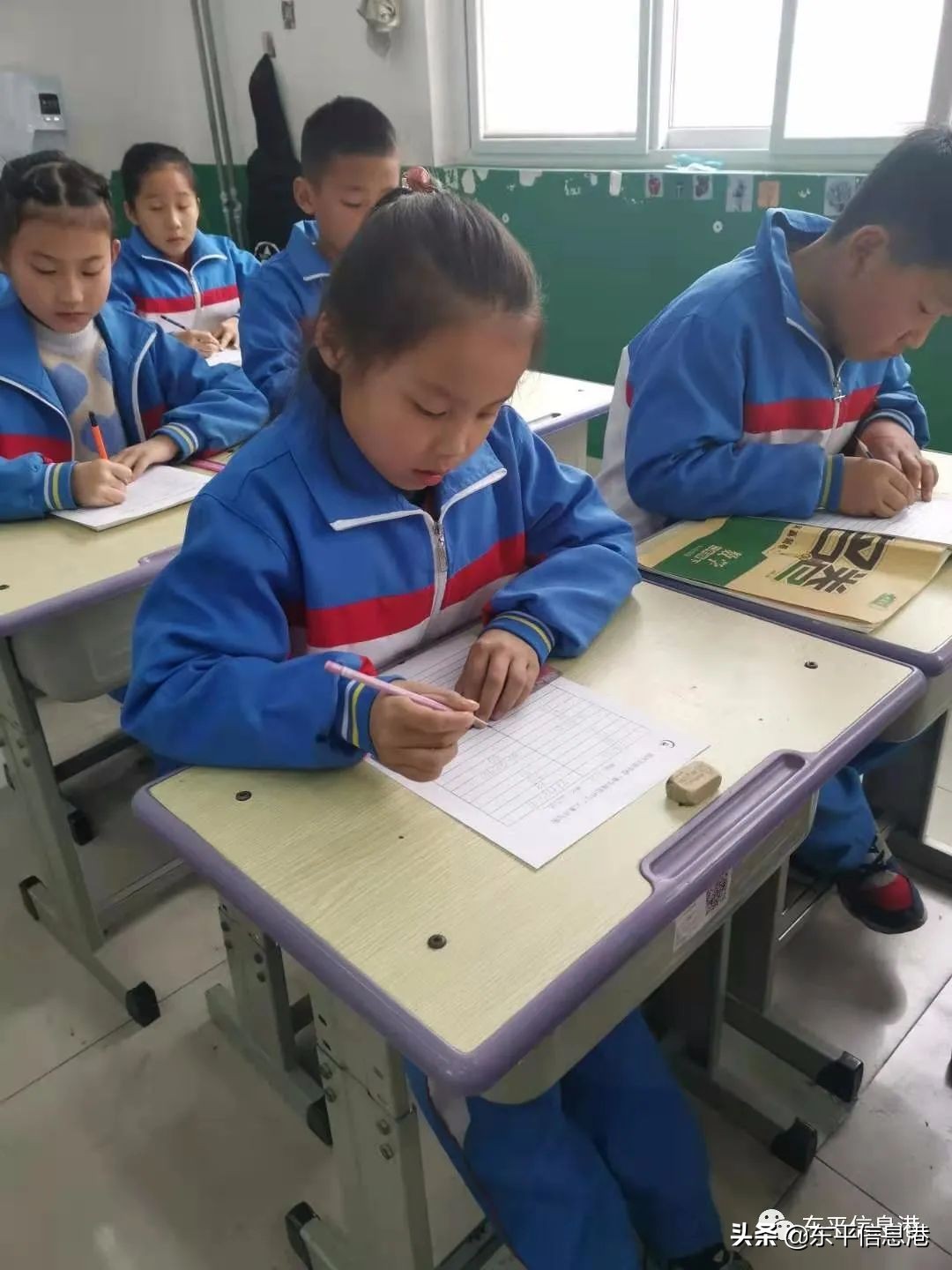 新学期开创新辉煌手抄报,新学期新希望再创新辉煌