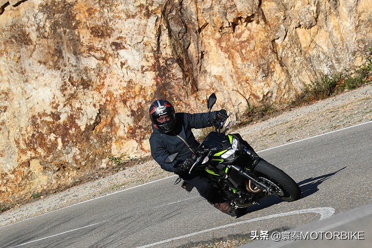 新2020款川崎z650什么时候上市,川崎ninja650和z650比较油箱大小