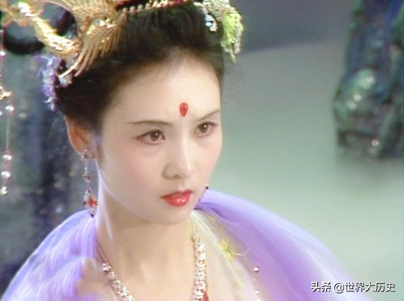 老版西游记嫦娥对比现在的嫦娥,西游记的嫦娥是怎么奔月的