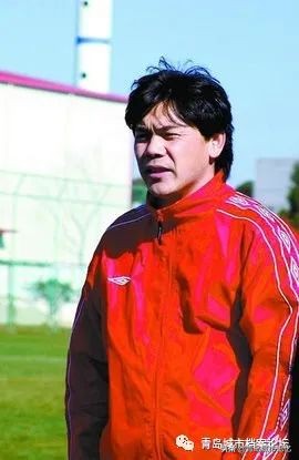 青岛海利丰踢过顶级联赛吗,中国足球海利丰