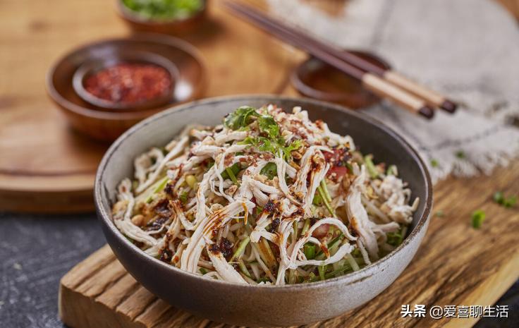 夏天正是减肥好时机，4道减脂餐常吃，让你满足味蕾还不怕长胖