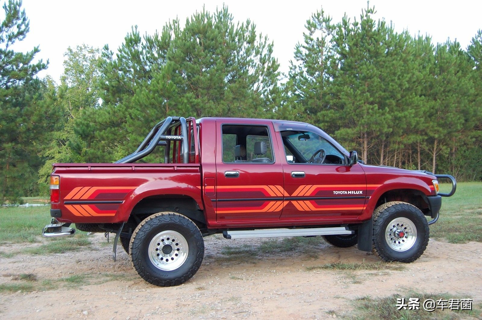 丰田hilux皮卡车,丰田老款皮卡hilux