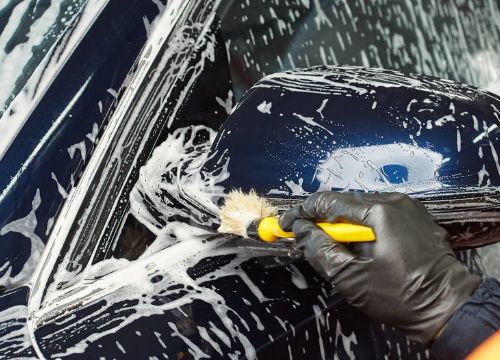 开一家洗车店如何运营才能赚钱,一家洗车店一年赚了1200元