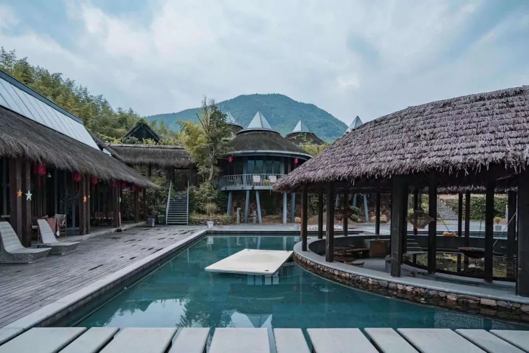 巴厘岛绿野仙踪,巴厘岛住进星空顶梦幻蘑菇屋