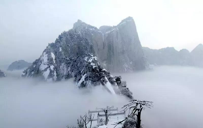 华山三险怎么一次体验完,华山第一险长空栈道是通往哪里的