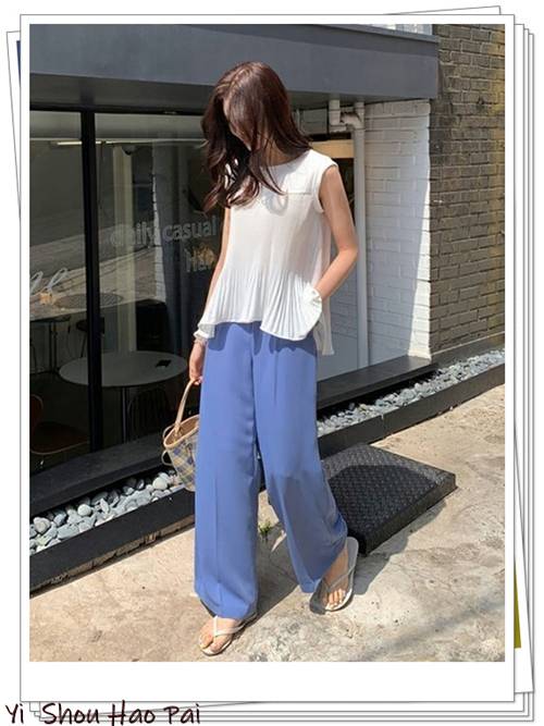 夏天流行的韩系穿搭可甜可撩,适合亚洲人的韩系穿搭