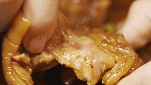 「卤林少堂主」2岁生日“虎”出新招，新品5元吃