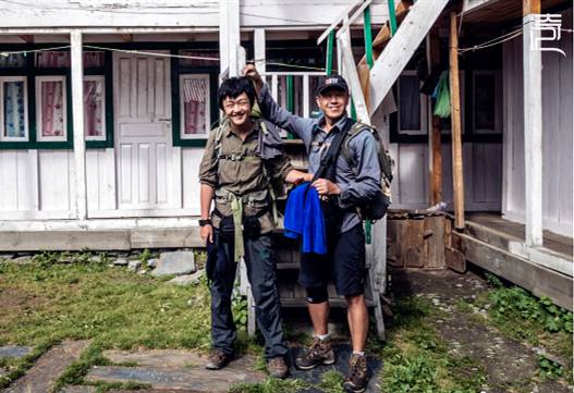 有一种爱叫隔代爱,有一种爱叫爸爸