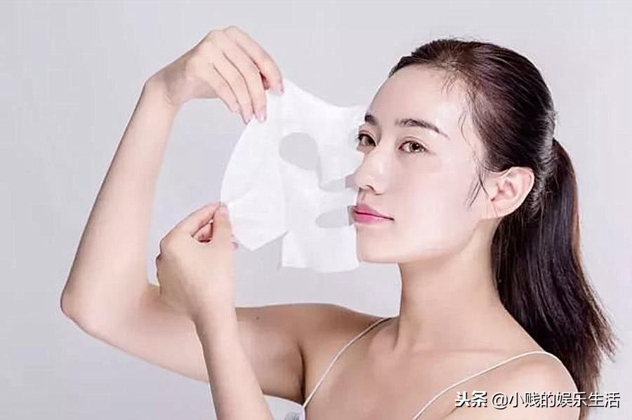 用了精华敷面膜还需要洗掉吗,敷面膜多余的精华液怎么处理