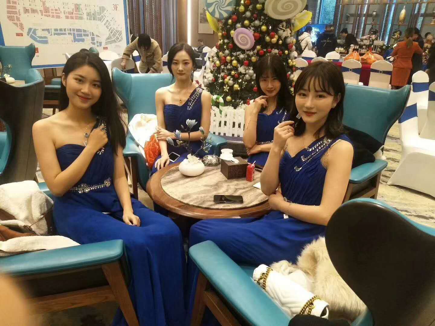 怎样开一家珠宝公司,开一家珠宝店都需要什么