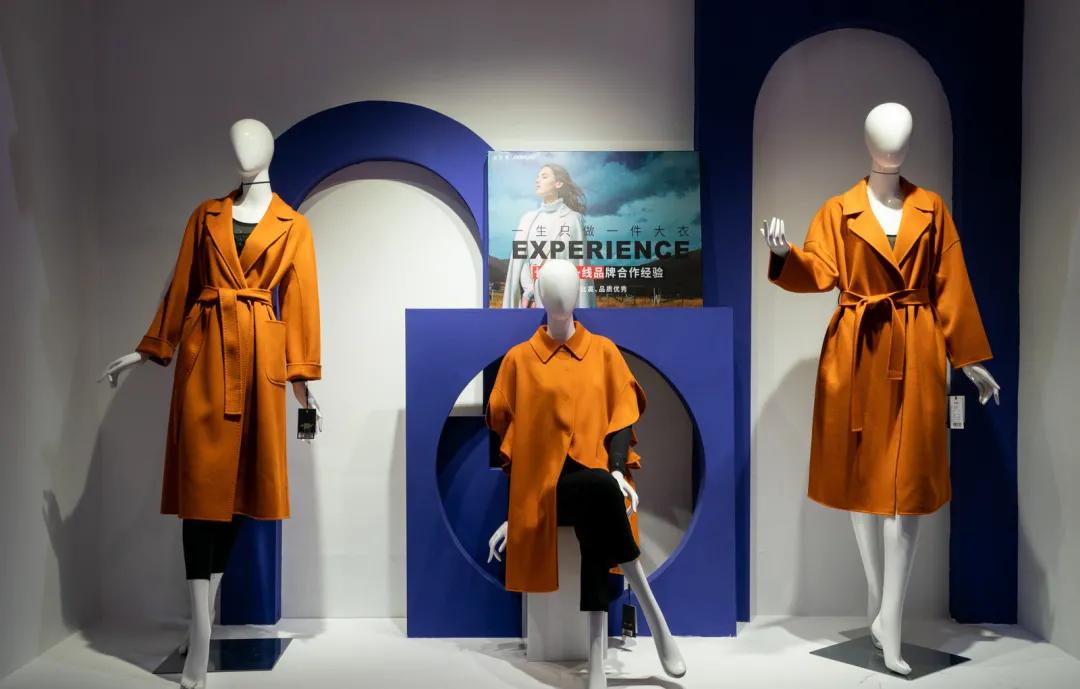 男装女装潮流感爆棚,冬季潮流男装女装穿搭