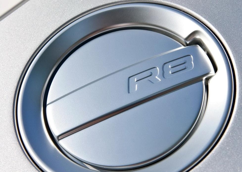 48万奥迪r8后续,奥迪r8限量版222台