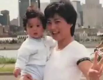 李玲玉吴磊,李玲玉混血儿子近照曝光