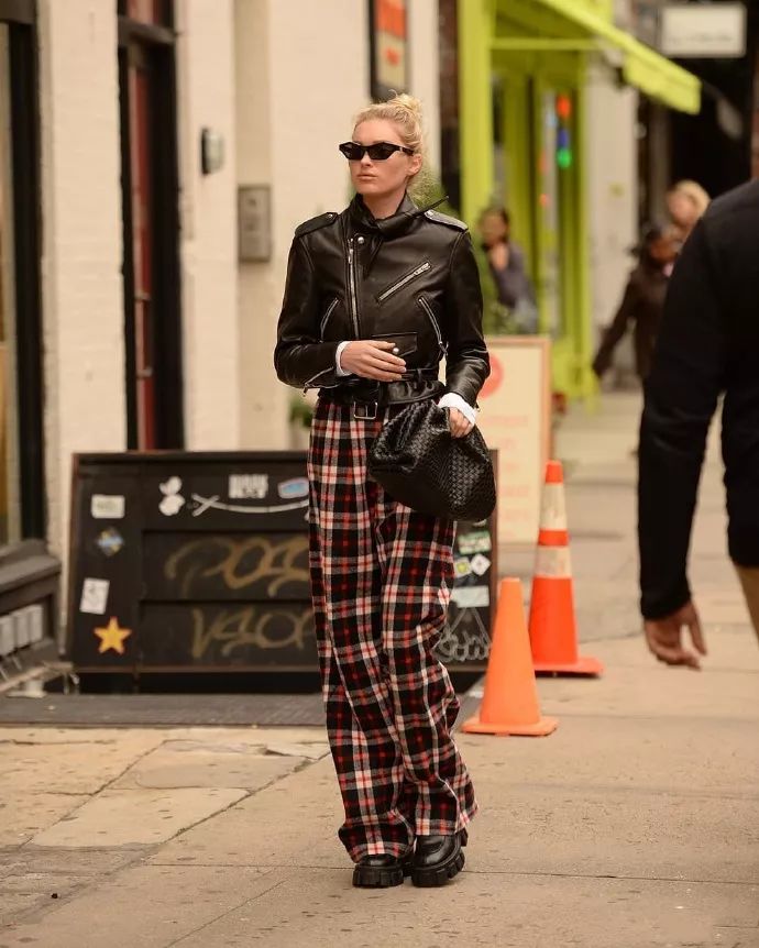 永不淘汰的格纹元素,格纹重塑经典复古摩登风强烈来袭