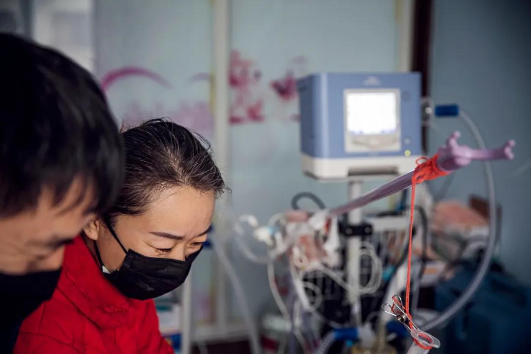 谁能拿几百万去救一个孩子,10年前救了一个小孩的命