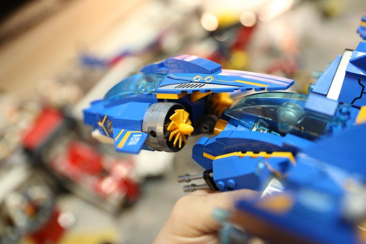 乐高新手拼搭700多颗粒的积木,乐高大块积木拼搭