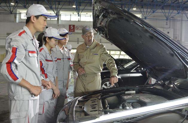 家用车买新车还是二手车最划算,年轻人先买新车好还是先买二手车