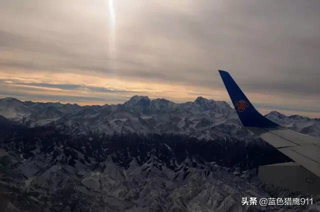 神山博格达峰攻略,博格达峰南天池