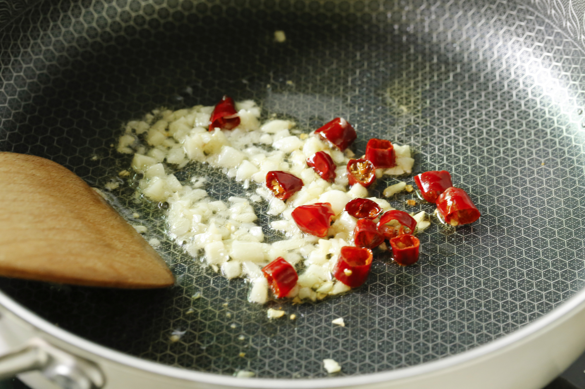 冬天的瓜和啥菜一起炒才好吃,西葫芦瓜怎么做好吃又下饭呢