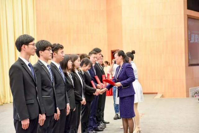 中南大学2019年综评入围名单,中南大学十佳大学生2019