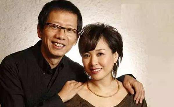 涓绘寔浜烘潕闈欏摥浜嗙幇鍦哄畬鏁寸増,涓绘寔浜烘潕闈欑敤閰掔簿鐑т激