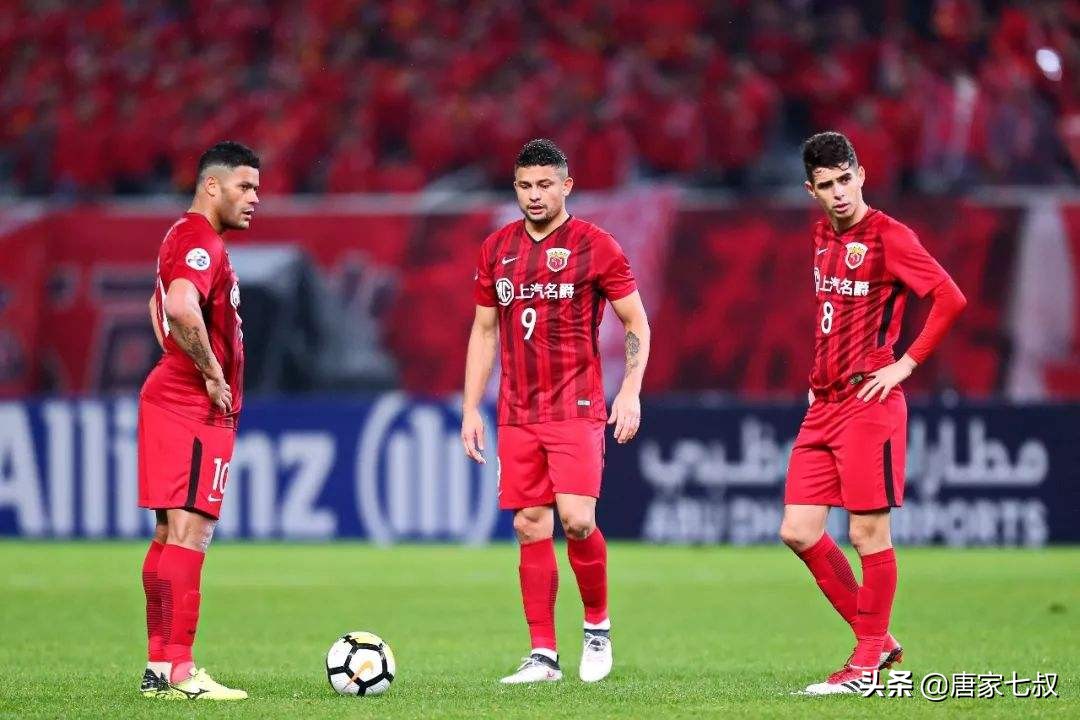 十一连胜夺冠完美收官,十一连胜足球