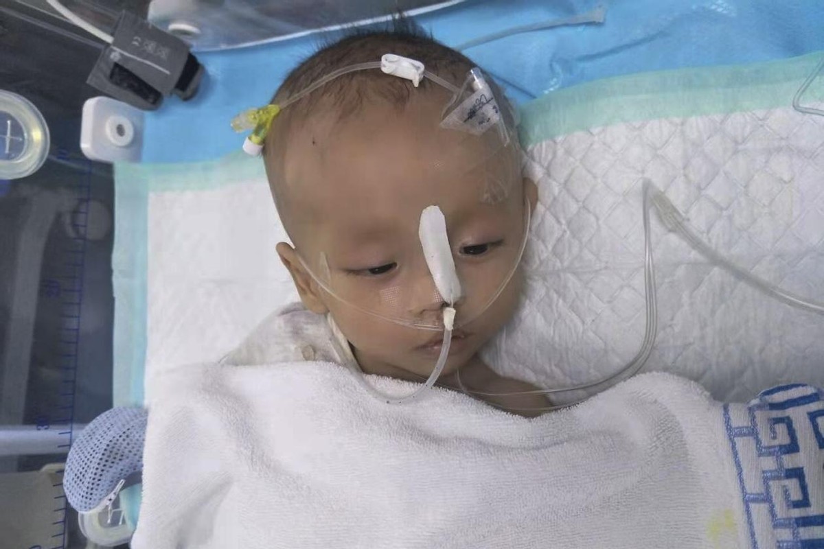 备孕13年生龙凤胎早产,孕妇生下龙凤胎住进重症监护室