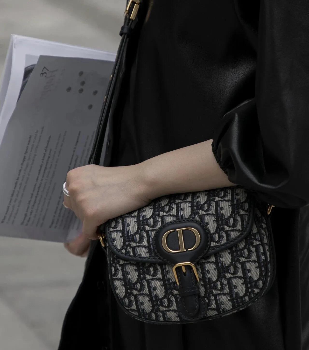 购包圣经|大牌新包井喷式上新！你最看好哪款？