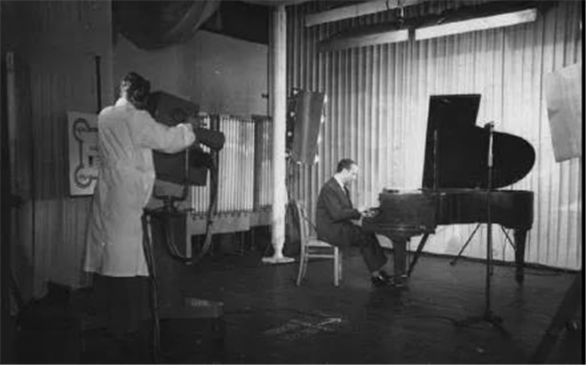 50部经典抗战老电影,经典二战抗战片