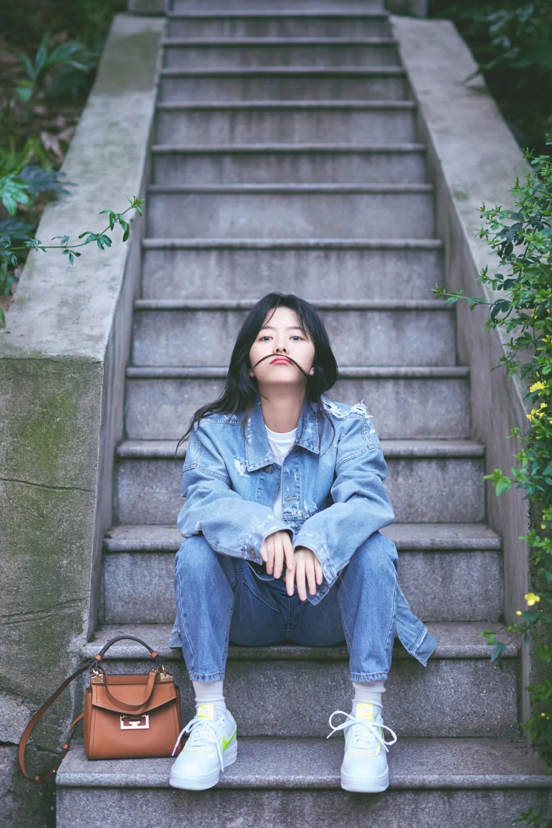 所有女生！帮你扒了10位女明星的*服私**，520照着穿就对啦