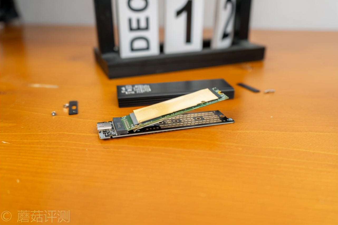 如何自己组装电脑详细教程,自己组装电脑需要多少时间