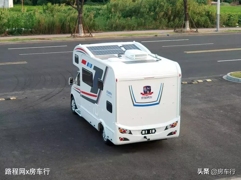 房车大全20-30万的c型房车限量版,房车价格30万元空间大全新自动挡