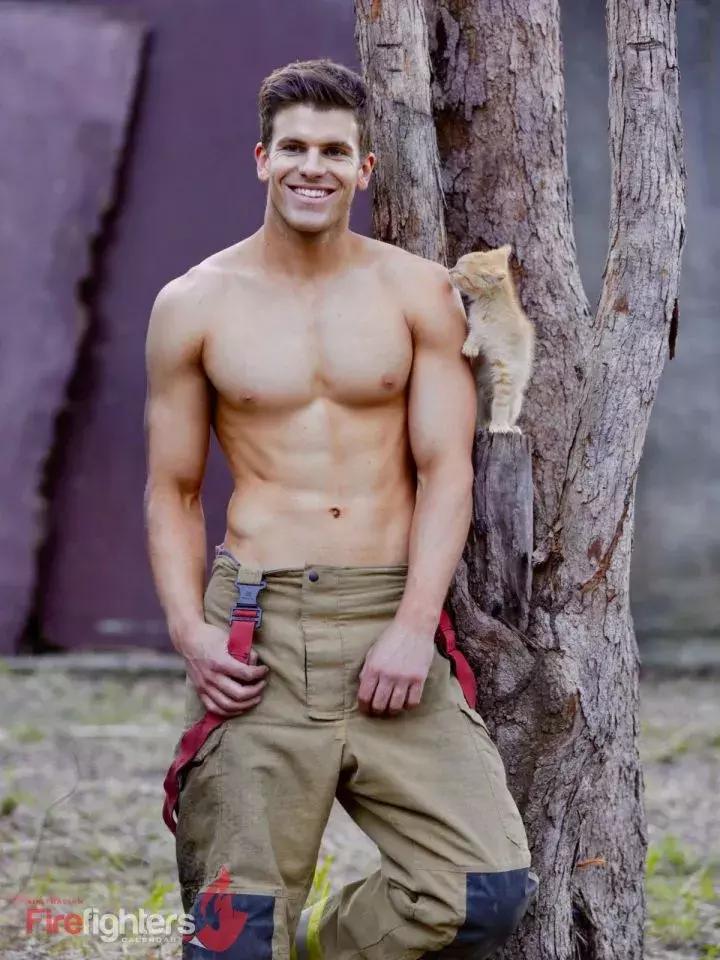 辣到爆的猫片,对不起我要流鼻血了……