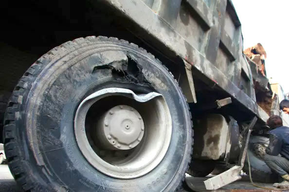 冒牌轮胎咋区别,轮胎质量怎么样才算正品