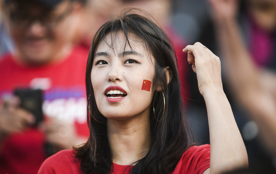 战术油彩涂抹正确步骤,特种兵迷彩油涂脸有什么用